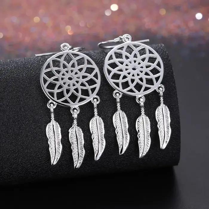 Boucles d'oreilles avec breloque attrape-rêves en argent sterling 925 avec plumes pour femmes