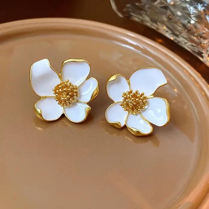 Boucles d'oreilles en résine fleur
