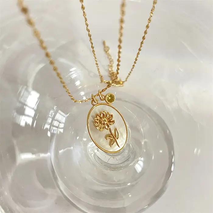 Nouvelle Tendance 2026 : Collier Fleur du Mois de Naissance (12