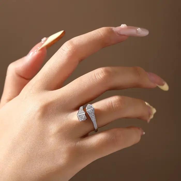 Anneau en argent sterling 925 sertie de Moissanite D VVS1 design serpent réglable pour femmes occasions spéciales mariage fiançailles soirée