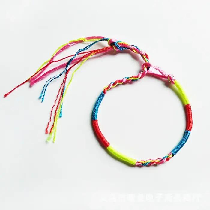 12 X Bracelets d'amitié en fil de coton tissé à la main