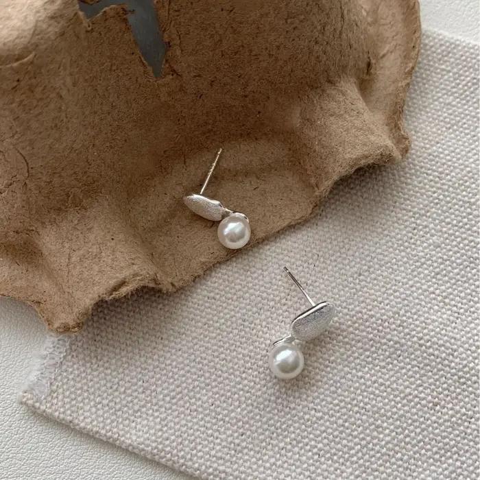 Boucles dOreilles Amaiyllis Forme Irreguliere Argent Sterling 925 Perles Eau Douce Legere Elegant Pour Fete Occasions Spéciales