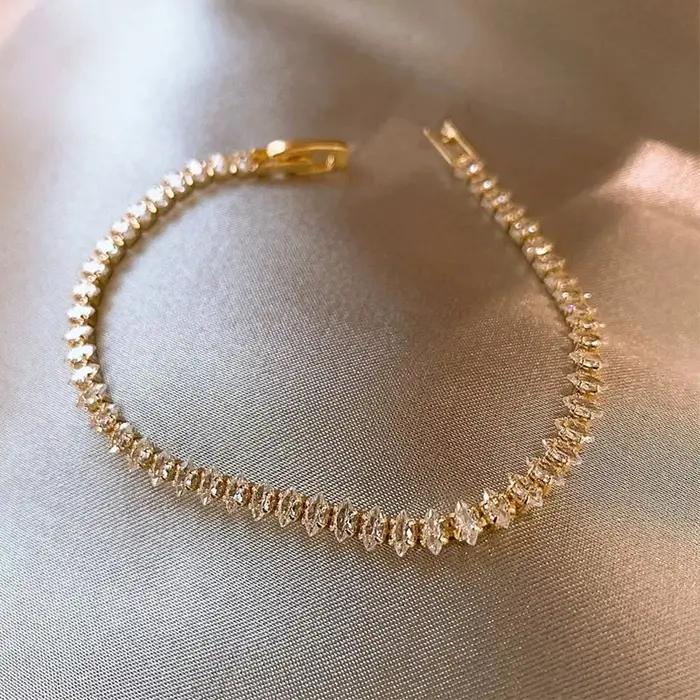 Bracelet de tennis de luxe pour femme, motif géométrique romain, entièrement serti de zircone, style