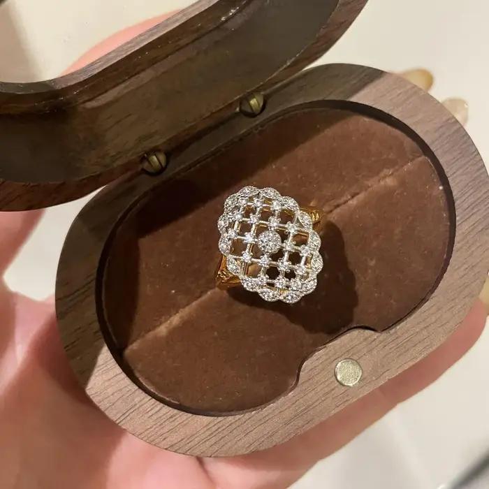Bagues ovales en dentelle de style cour rétro pour femmes