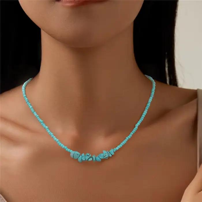Collier bohème de petites perles de rocaille