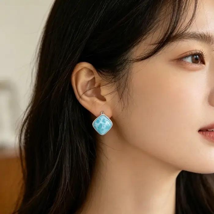 Boucle d'oreille Larimar naturelle élégante en argent Sterling 925