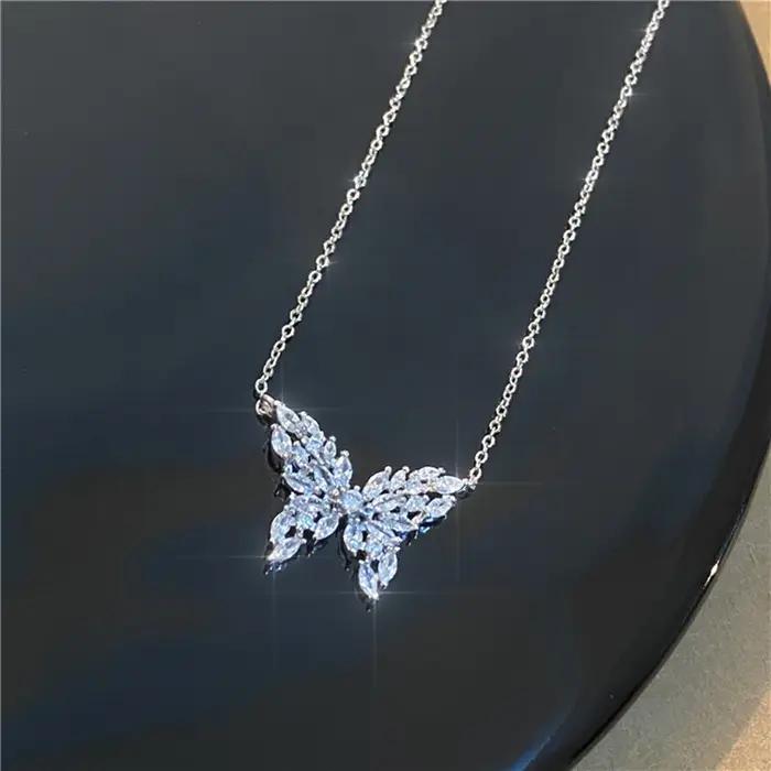 Ins-Collier de Luxe en Forme de Papillon pour Femme