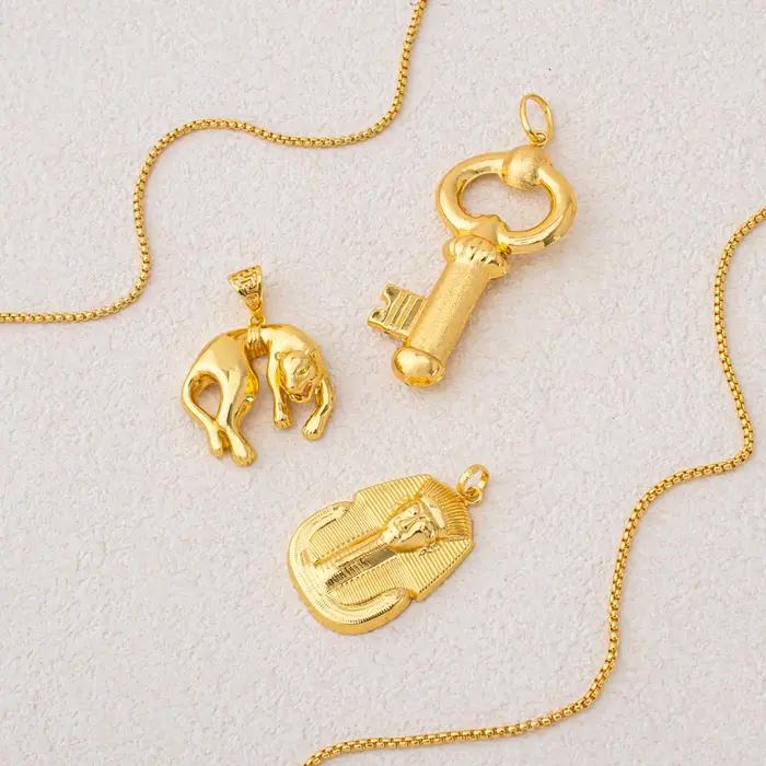 Collier pendentif avec chaîne