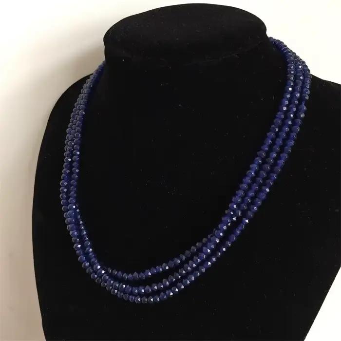 Collier en pierre naturelle avec motifs floraux pour femmes, chaîne réglable, élégant et polyvalent pour parties et soirées de bal