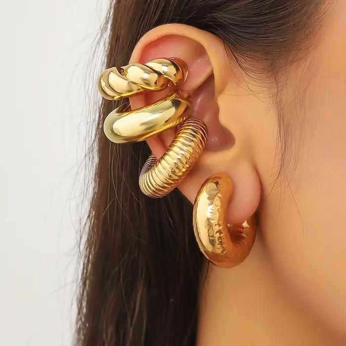 Boucles d'oreilles clip élégantes en or rose plaquées argent pour femmes, style moderne et confortable pour toutes les occasions