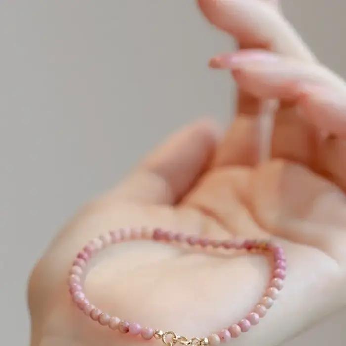Bracelet en pierre rouge naturelle pour femmes