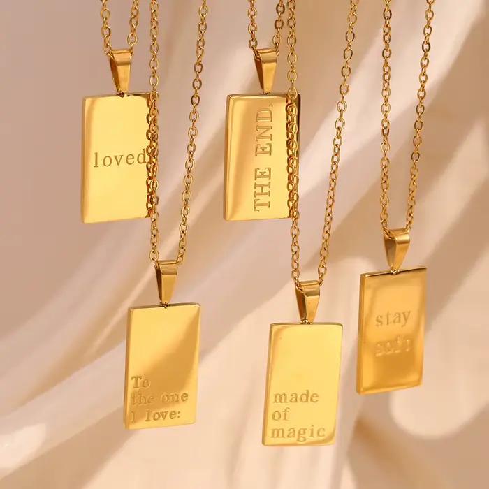 E.B.belle – collier avec pendentif rectangulaire