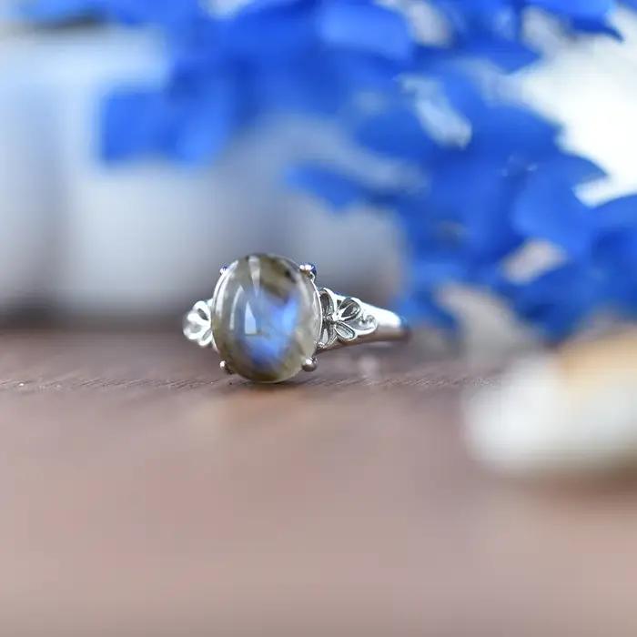Bague en labradorite ovale ajourée pour femmes, bague d'engagement vintage élégante, bijou de qualité avec certificat CNAS, cadeau spécial pour anniversaire ou engagement