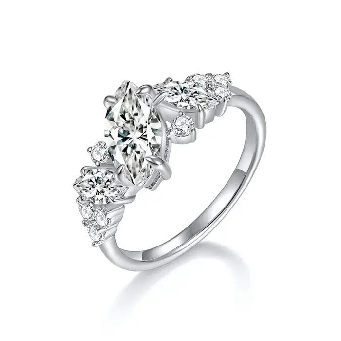 Bague en argent 925 plaqué or rose 18 carats avec moissanite pleine taille marquise irrégulière 1 carat D VVS1 pour