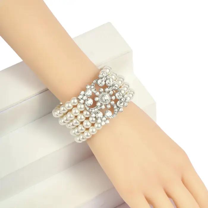 Bracelet rétro multicouche en perles incrustées de diamants floral pour femmes occasions spéciales polyvalent