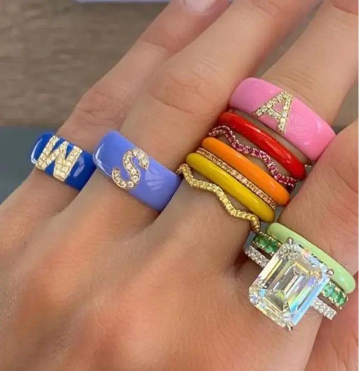 Bagues de fiançailles colorées pour femmes, initiales, 26 lettres, ensemble de l'alphabet, punk, off