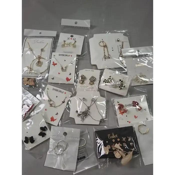 Pot Mystère à Bijoux Vintage Style Bohème avec Boucles d'Oreilles Bagues Colliers Bracelets Occasions Spéciales Cadeau Surprise