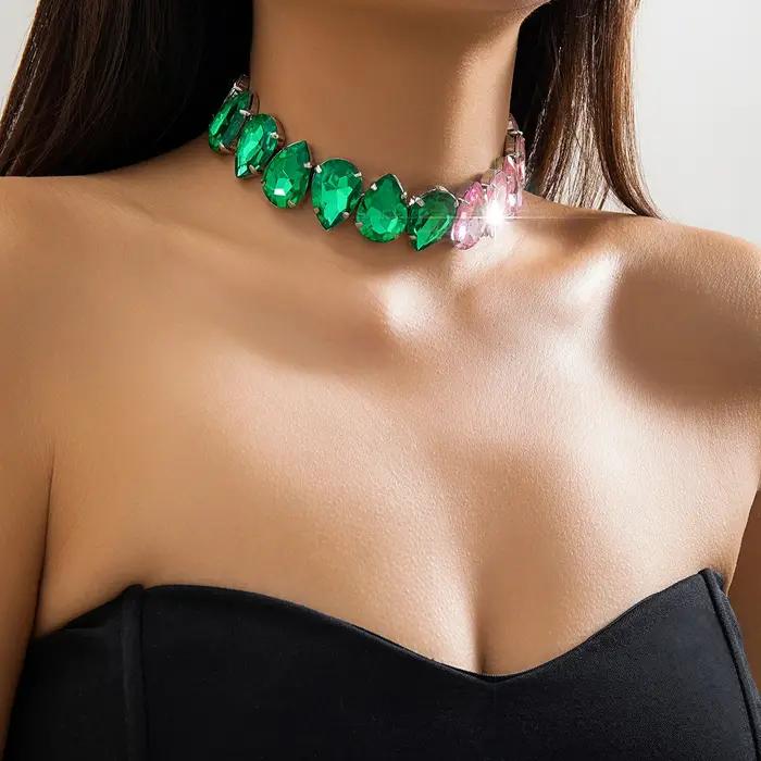 Collier de luxe en strass goutte d'eau pour femme, mode chic, élégant pour soirées et vie quotidienne