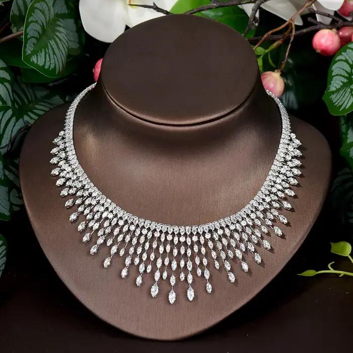 HIBRIDE Top Blanc Cubique contre-indiqué Conia Patients Brcorporelle Gland Collier Bijoux Ensembles Pour Robe De Soirée De Mariage Accessoires N-1503