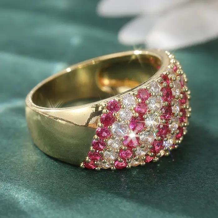 Bague Géométrique Entièrement Pavée de Zircone Synthétique Colorée pour Femme, Bijou Scintillant Tendance pour Cadeaux Spéciaux Occasions Festives