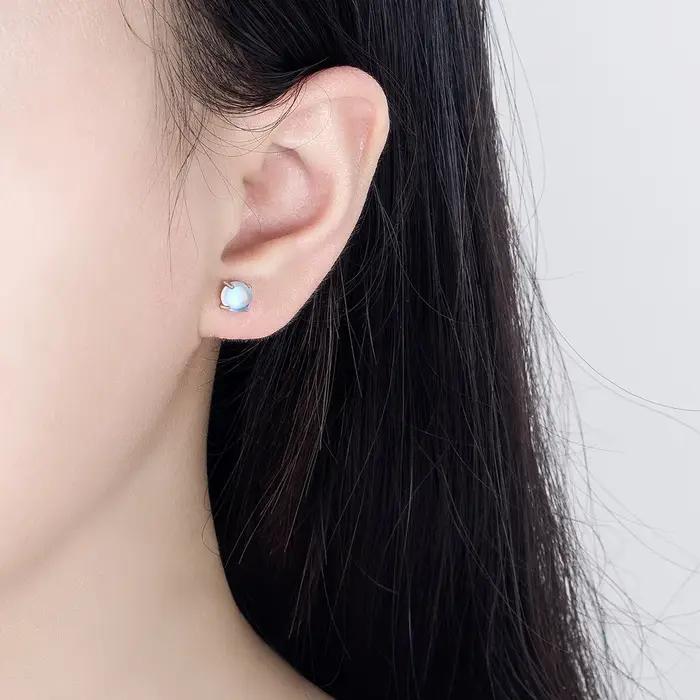 Boucles d'oreilles en argent sterling 925 avec pierre de lune exquise de 5/6 mm pour femme