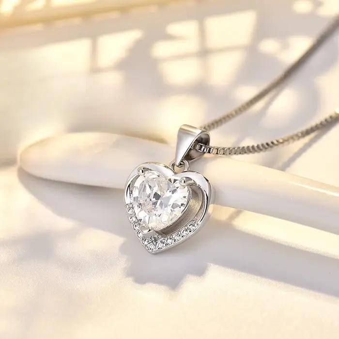 Joli collier en argent sterling 925 Zircom pour femmes
