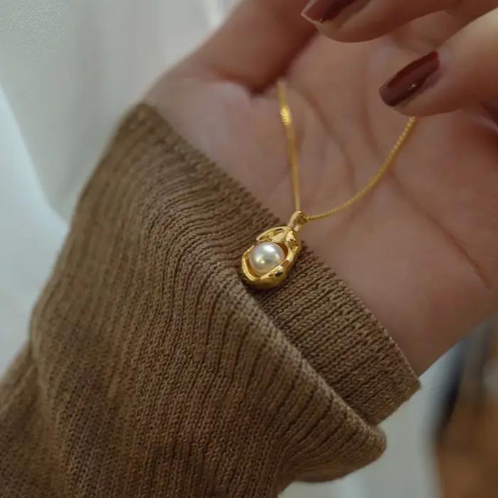 Collier pendentif en perles incrustées pour femmes