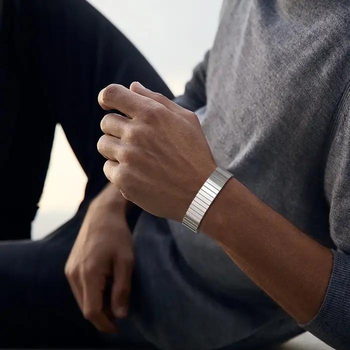 Bracelets élastiques en acier inoxydable pour hommes et femmes