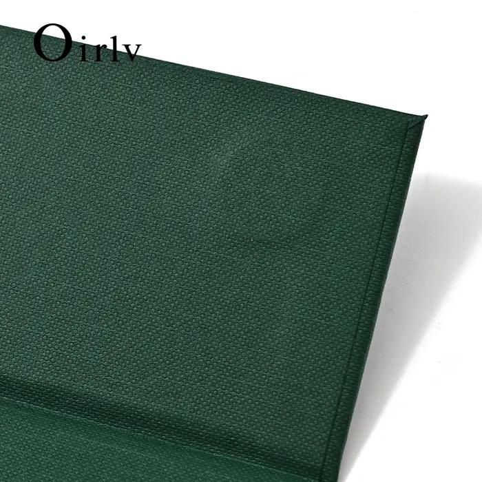 Boîte à bagues Oirlv : conçue ingéniosamente avec une fente spécialisée pour un placement sécurisé des bijoux