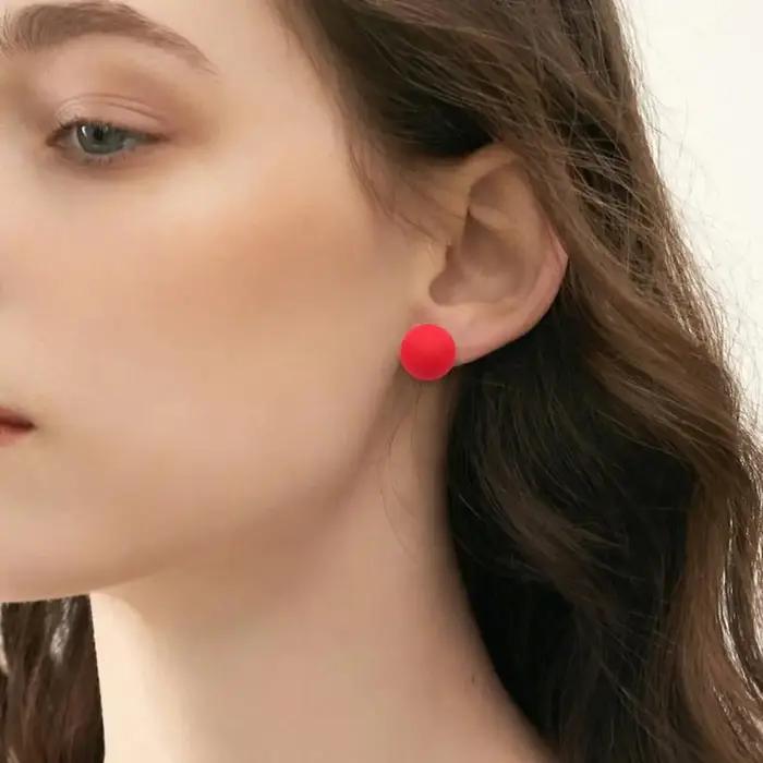 Boucles d'oreilles minimalistes en acrylique bleu rouge violet vert pour femmes occasions spéciales mode élégance discrète confort durable polyvalentes