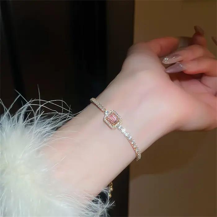 Bracelet réglable carré en alliage de zinc avec tracker d'humeur pour homme et femme occassions spéciales et quotidienne