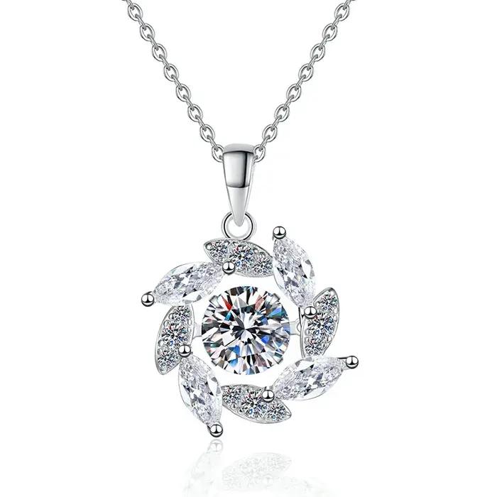 Collier LioraGem en moissanite étincelante de 1 carat