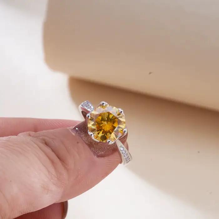 Bague Moissanite Jaune Or 925 Sterling Silver Unique pour Fêtes et Cadeaux d'Anniversaire