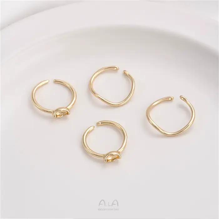 Ensemble de bagues incurvées ondulées enveloppées d'or 14K