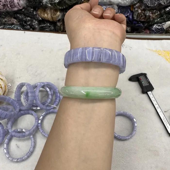 Bracelet de perles en pierre de calcédoine bleue naturelle