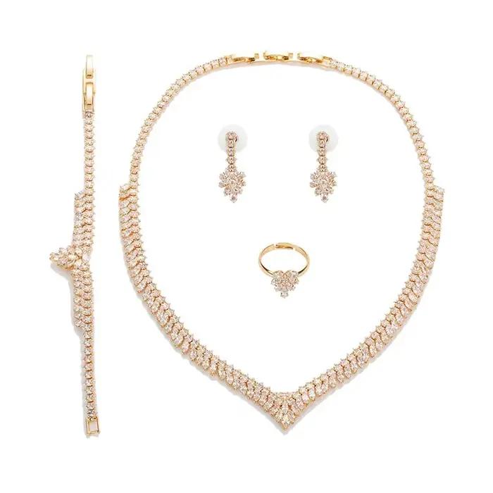 Ensemble de bijoux HADIYANA
