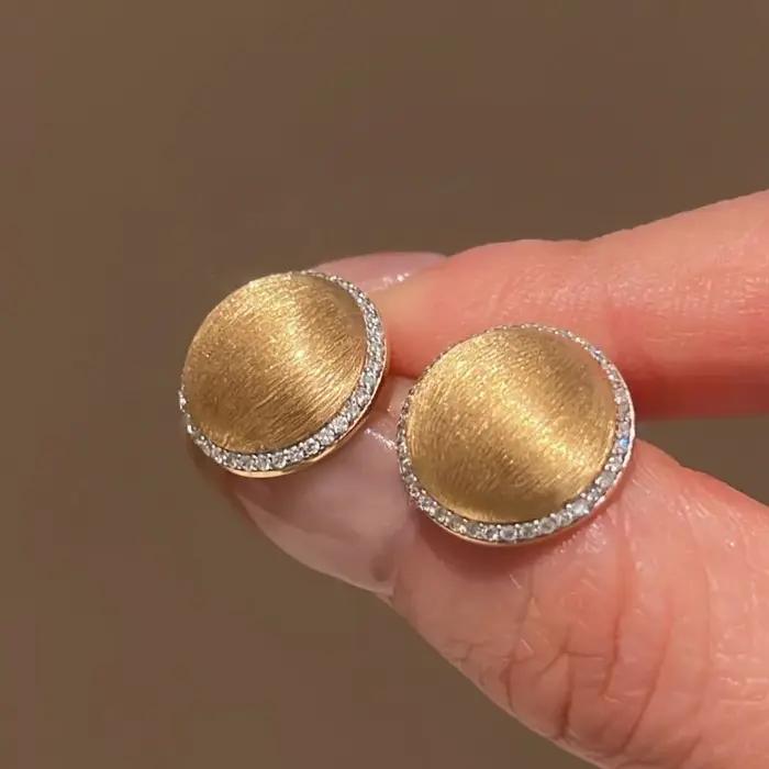 Boucles d'oreilles rondes classiques haut de gamme pour femmes