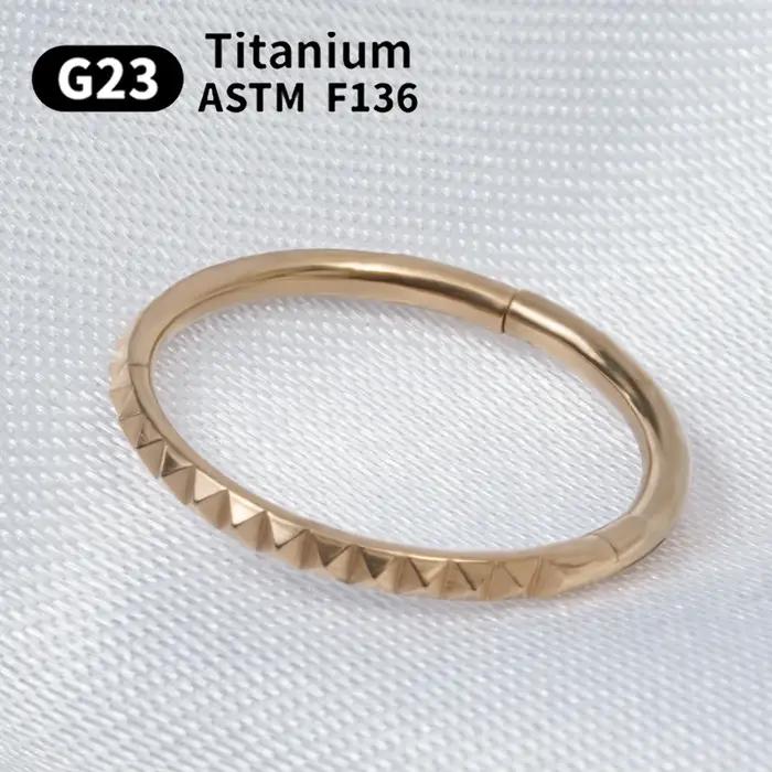 Anneau de nez en titane pour femmes