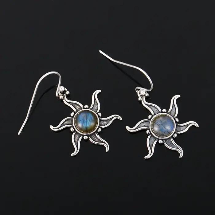 Boucles d'oreilles en argent Labradorite naturelle vintage pour femmes occasions spéciales partys sorties élégantes et mystérieuses
