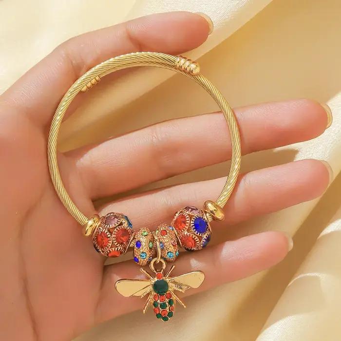 Bracelet de perles multi-éléments pour femmes design géométrique élégant et durables couleurs variées pour cadeaux rendez-vous fêtes et festivals