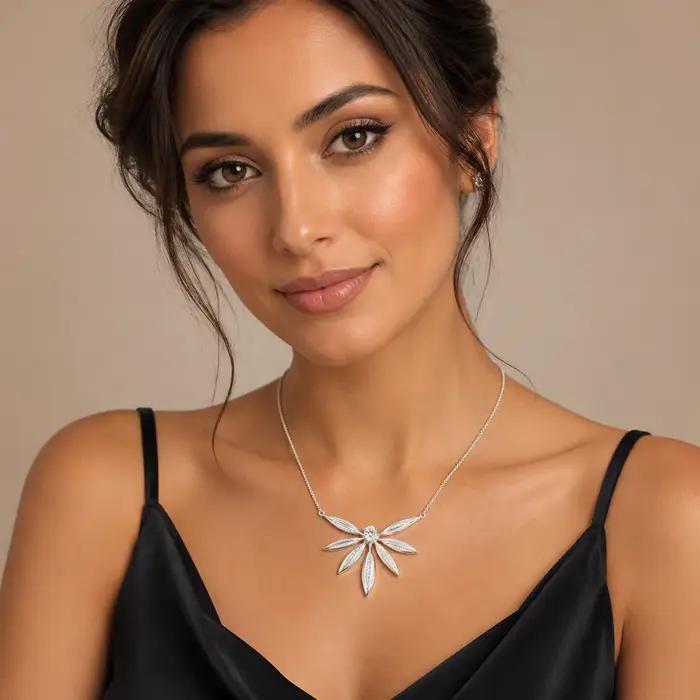 Grand collier de feuilles en argent regardé 925 pour femme