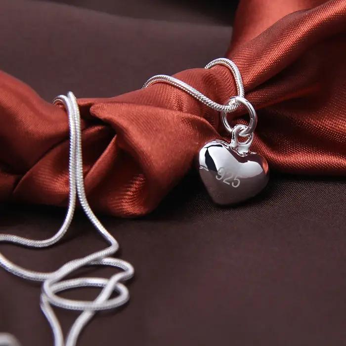 Collier avec Pendentif Petit Cœur en Argent pour Femme