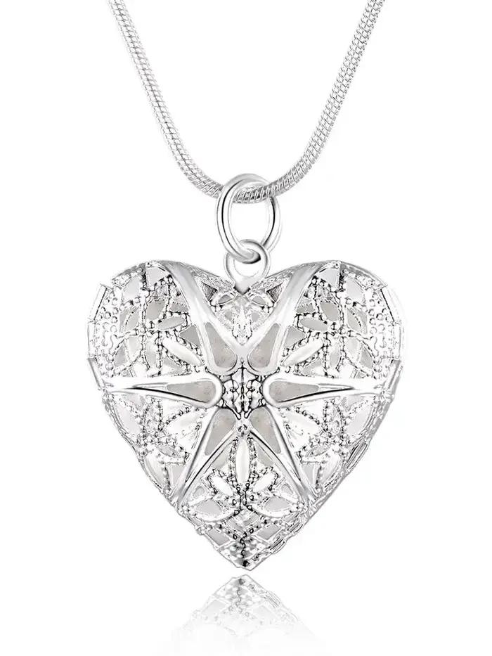 Collier en argent sterling 925 avec pendentif cœur pour femmes, bijou classique pour soirées et occasions spéciales