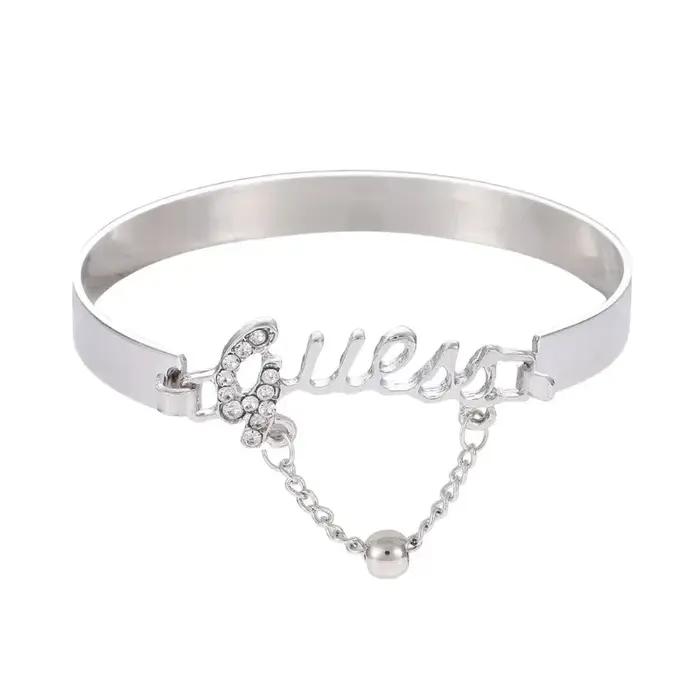 Bracelet en métal pour femmes