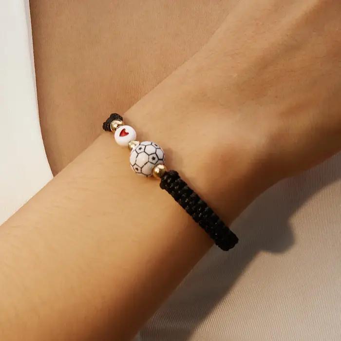 Bracelets d'équipe de football faits à la main