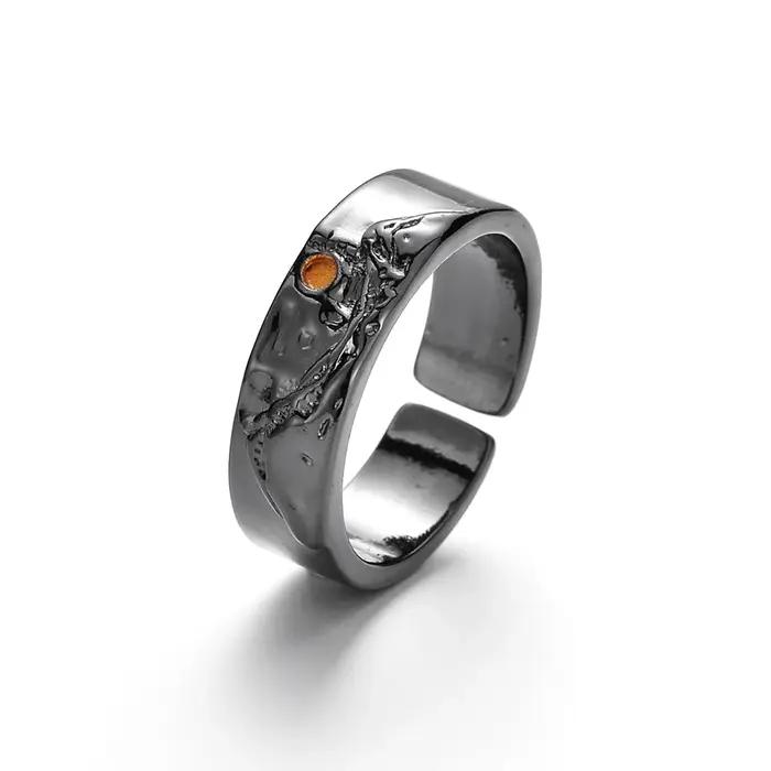 Bague Moon de Montagne réglable pour hommes design gothique animal de compagnie bijou naturel cadeau anniversaire homme occasions spéciales