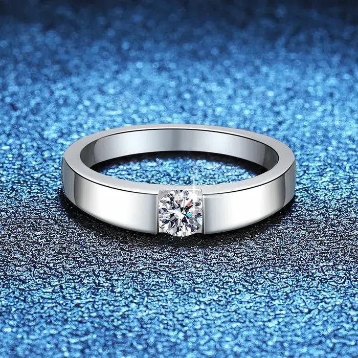 Belle bague de fiançailles en moissanite 0,3 ct pour femme, bague en platine massif PT950, excellent
