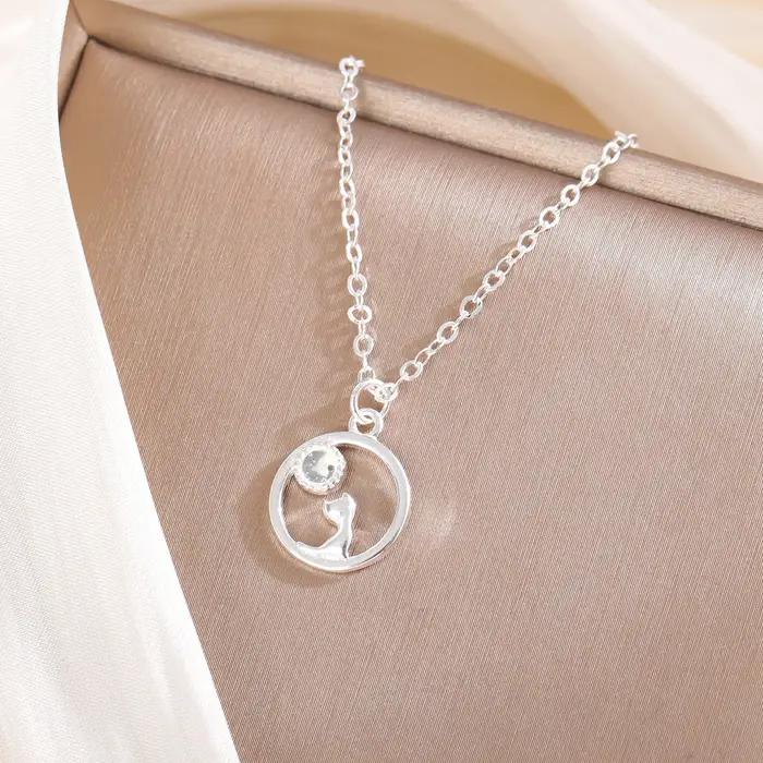 Nouveau Collier Pendentif Rond en Cristal Exquis