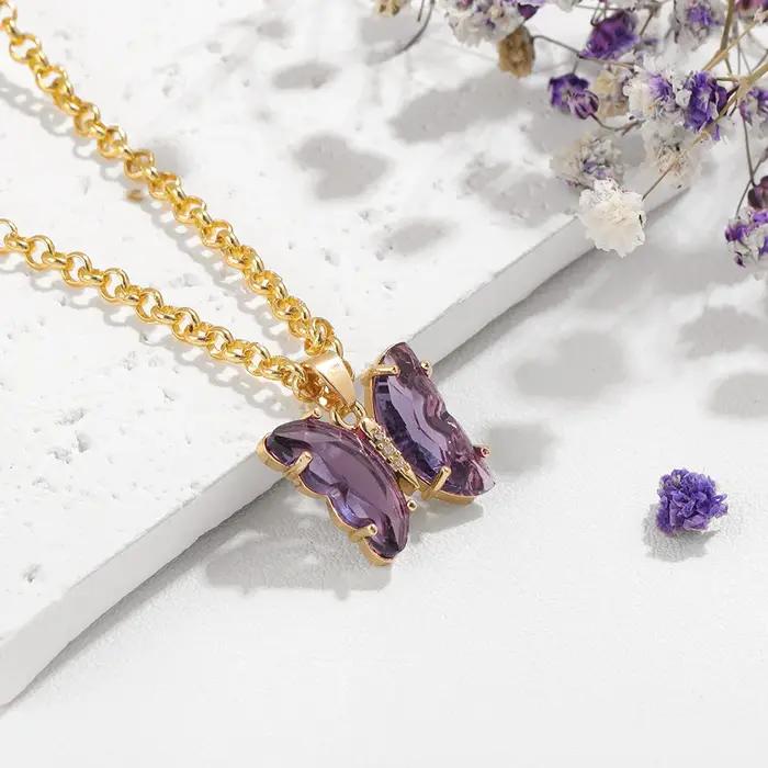 Collier à breloques papillon mignon pour femmes