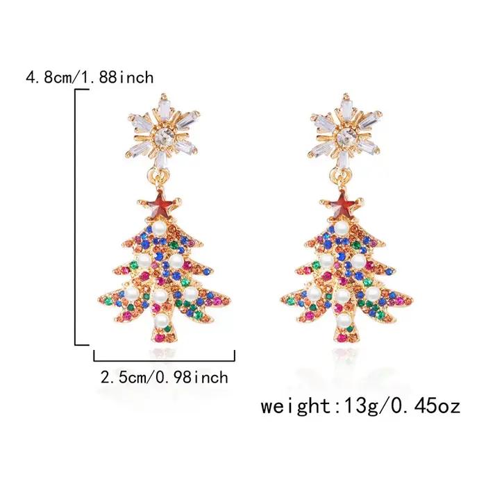 Bijoux de noël, boucles d'oreilles délicates en forme d'arbre
